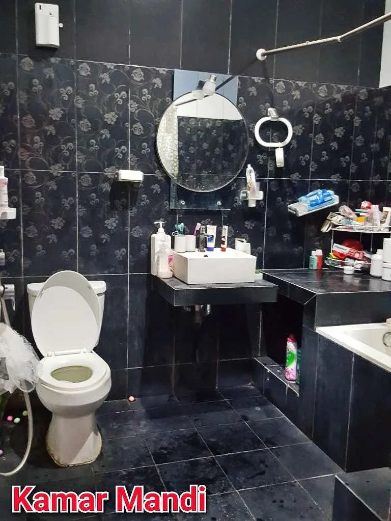 Dijual Rumah Hook 2 Lantai Semi Furnish di Galaxy Bekasi LT 181 m² LB 300 m² Dekat Tol - gambar 4
