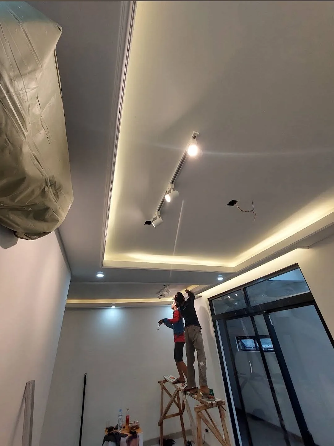 Jasa Mitra Gemilang Teknik Bandung | Plafon, Kusen Aluminium & Atap Baja Ringan - gambar 2