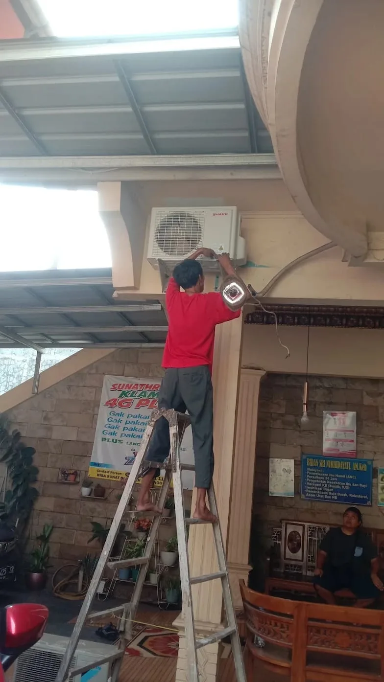 Jaya Karya Teknik Karawang - Jasa Service AC, Kulkas, Mesin Cuci, Freezer dan Elektronik Karawang dan sekitarnya. - gambar 8