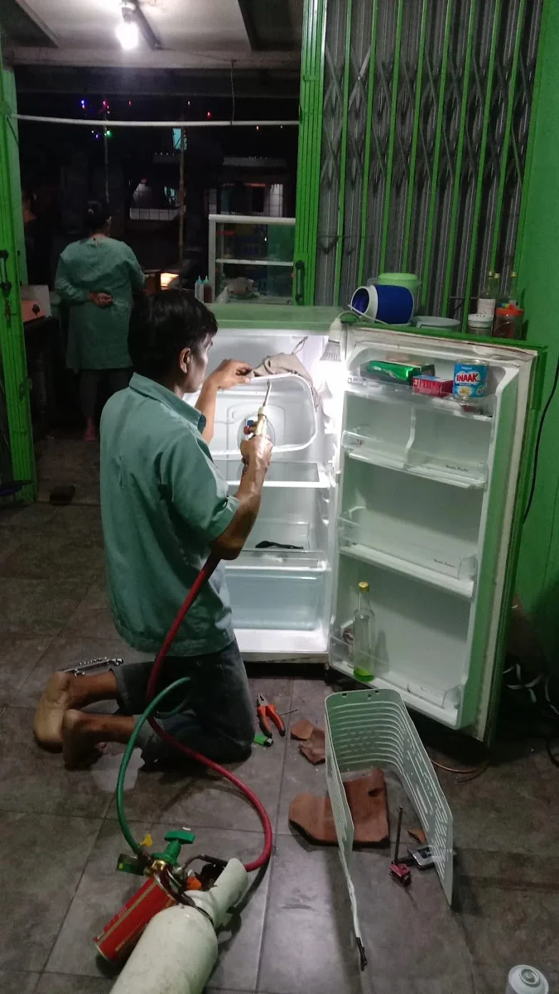 Jaya Karya Teknik Karawang - Jasa Service AC, Kulkas, Mesin Cuci, Freezer dan Elektronik Karawang dan sekitarnya. - gambar 3