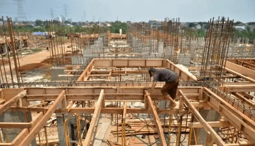 Karya Master Tukang - Jasa Renovasi Rumah dan Bangunan Kediri, Pasang Pager, Teralis, Plafon, Kanopi dan Interior Rumah - gambar 2